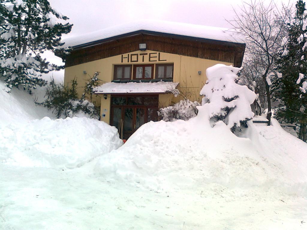 La Panoramica 89 Hotel Pescasseroli Eksteriør billede